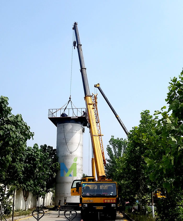 316L不銹鋼外殼、玻璃鋼陽極管靜電除霧器正在緊張加工制作中